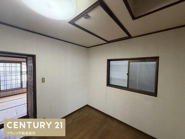 寝屋川市堀溝３丁目の中古一戸建て