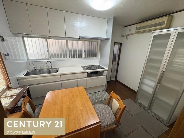 尼崎市杭瀬南新町１丁目の中古一戸建