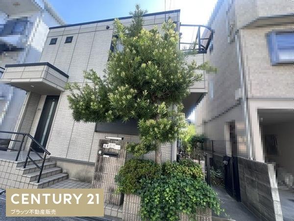寝屋川市成美町の中古一戸建て