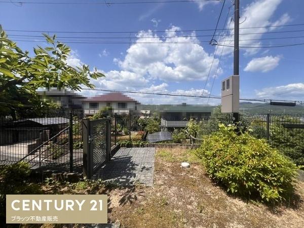 西宮市名塩南台３丁目の中古一戸建て