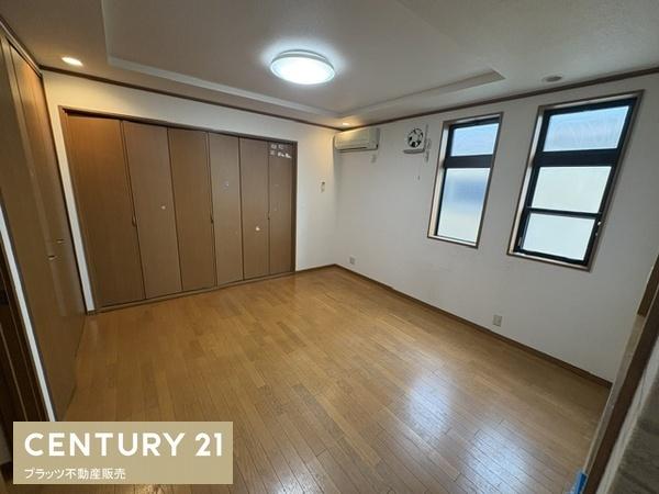 寝屋川市国松町の中古一戸建て