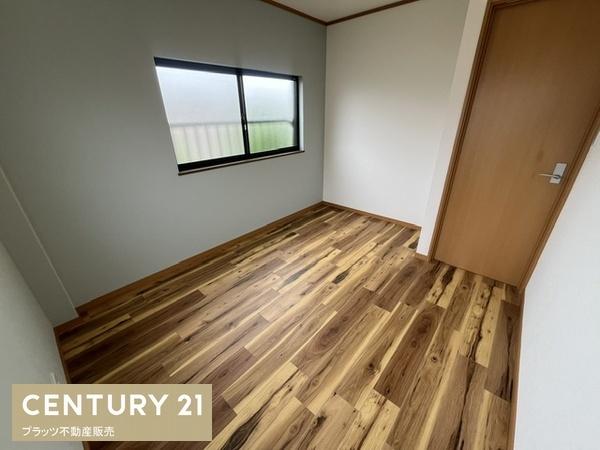 吹田市内本町３丁目の中古一戸建て