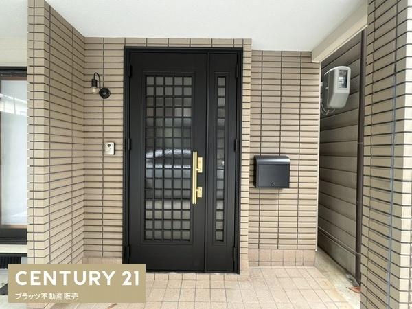 吹田市内本町３丁目の中古一戸建て