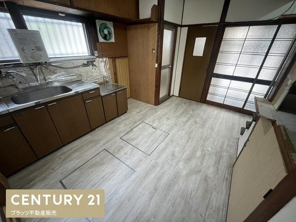 豊中市刀根山６丁目の中古テラスハウス