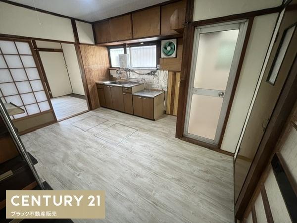 豊中市刀根山６丁目の中古テラスハウス