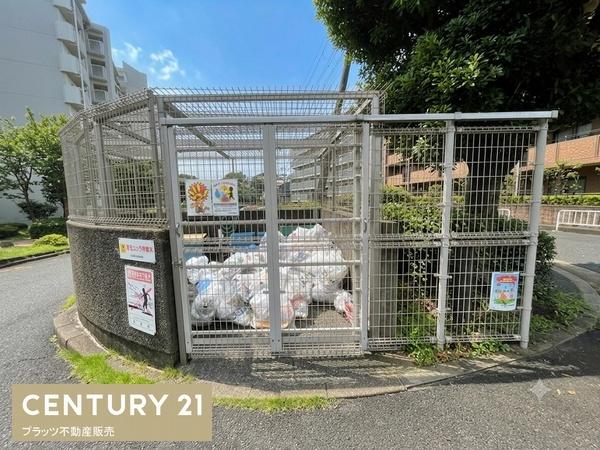 江坂住宅六号棟