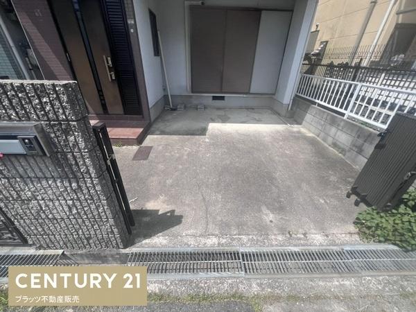 豊中市上津島２丁目の中古一戸建て