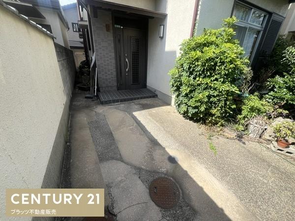 堺市西区上野芝向ヶ丘町１丁の中古一戸建て