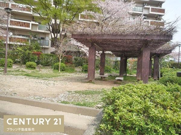 豊中野畑団地弐号棟