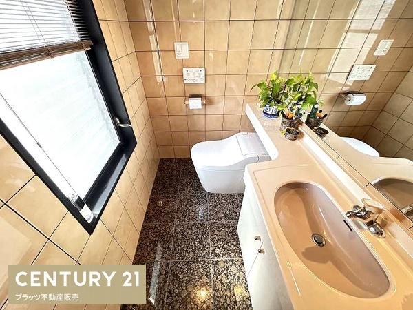 箕面市稲５丁目の中古一戸建て
