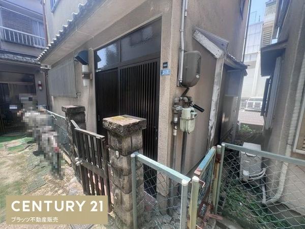 吹田市東御旅町の中古一戸建て