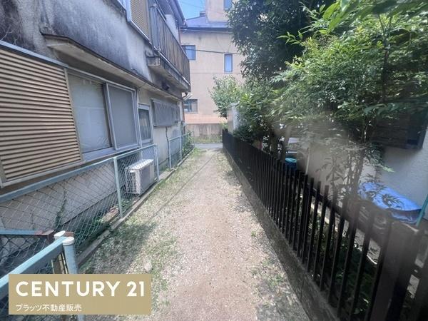 吹田市東御旅町の中古一戸建て