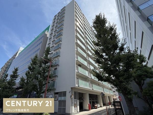 ルネ江坂駅前