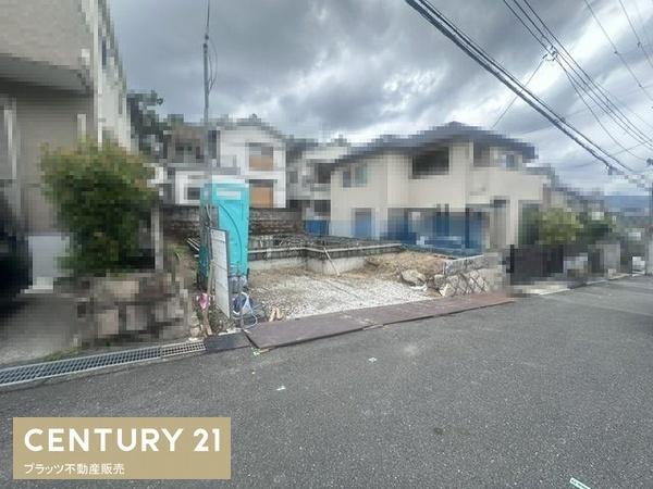 高槻市南平台１丁目の新築一戸建
