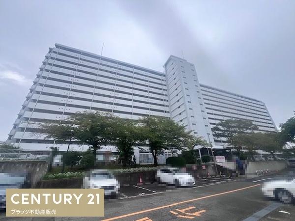 公社千里山田住宅A-2棟