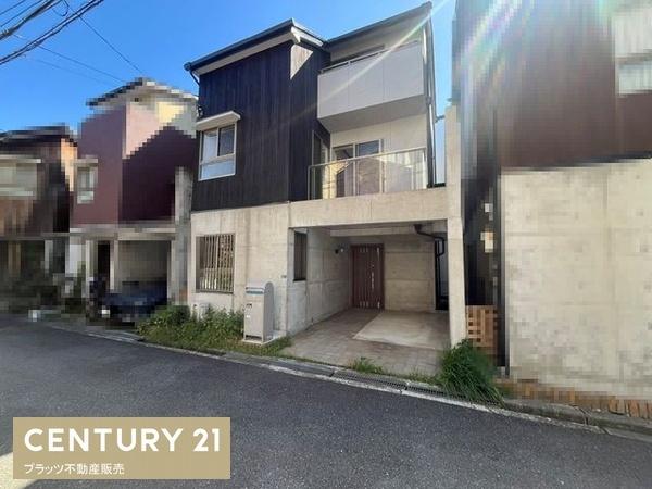 豊中市中桜塚１丁目の中古一戸建て