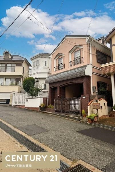 吹田市佐井寺４丁目の中古一戸建て