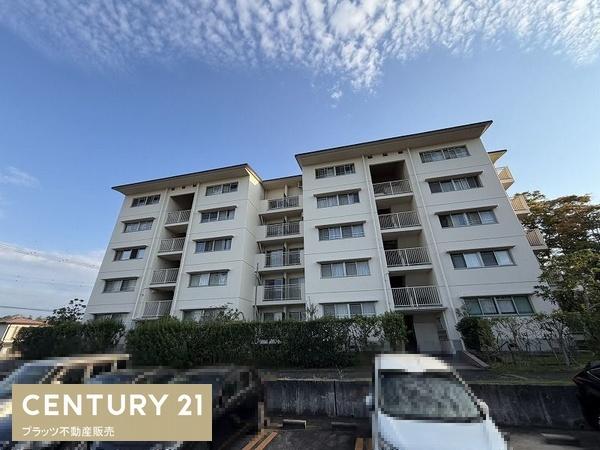 新檜尾台第4次住宅17号棟