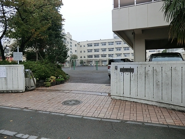 コーポフジ(横浜市立二谷小学校)