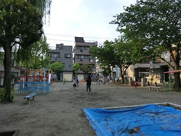 ロイヤルコーポ新川崎壱番館(下平間公園)