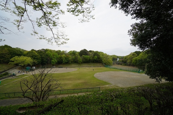 横浜市青葉区鴨志田町の新築一戸建(鴨志田公園)