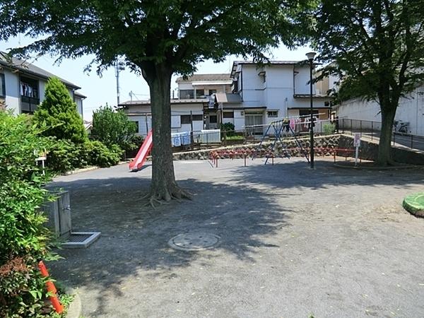 妙蓮寺コーポラス(白幡仲町公園)