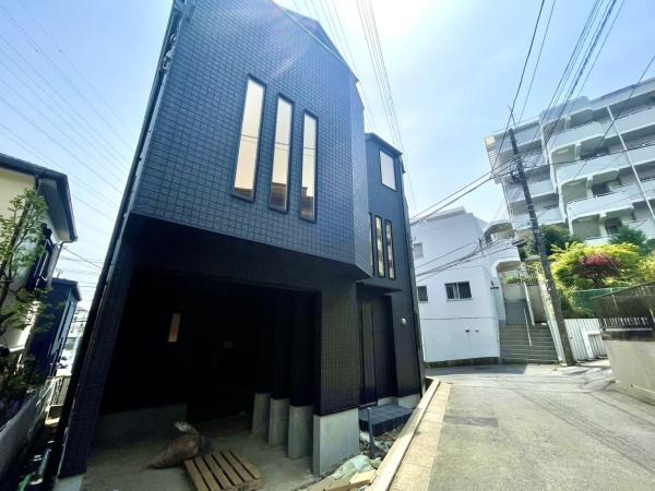 横浜市戸塚区戸塚町の新築一戸建