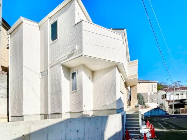 横浜市南区南太田４丁目の新築一戸建