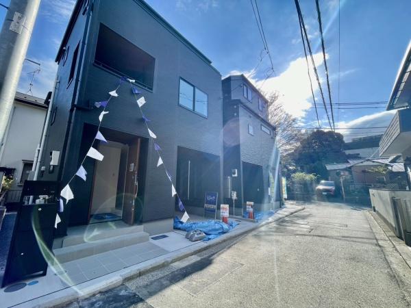 横浜市西区北軽井沢の新築一戸建