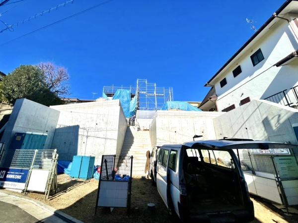 横浜市神奈川区中丸の新築一戸建