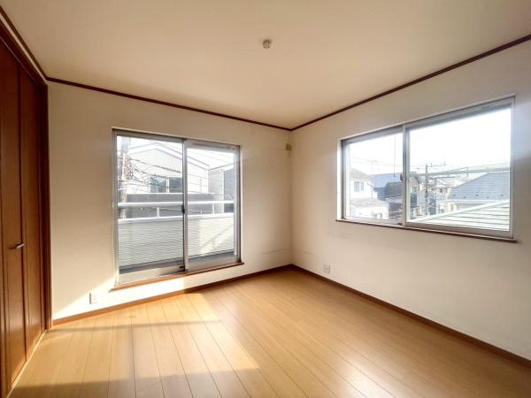 横浜市鶴見区朝日町１丁目の中古一戸建て