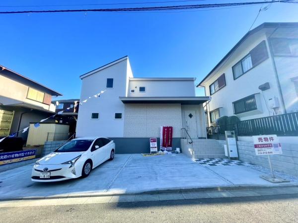 横浜市港南区港南台８丁目の新築一戸建