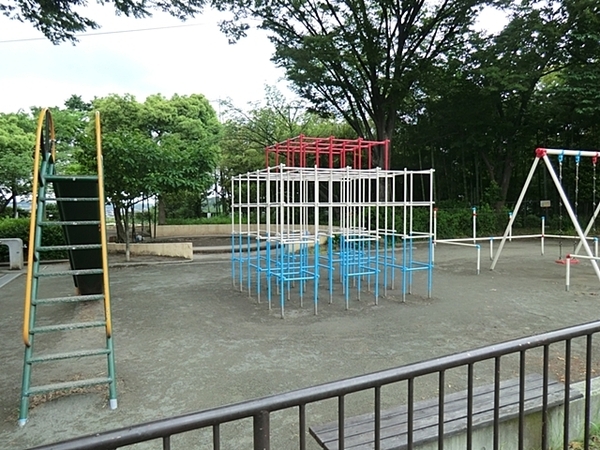 横浜市緑区鴨居3丁目の土地(東本郷第一公園)