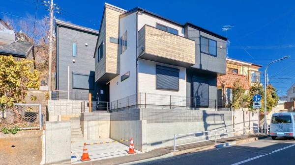 横浜市鶴見区馬場４丁目の新築一戸建