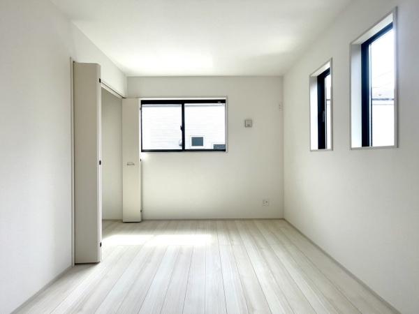 横浜市戸塚区戸塚町の新築一戸建