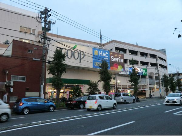 横浜市神奈川区片倉5丁目の新築一戸建(ハックドラッグ片倉コープ店)