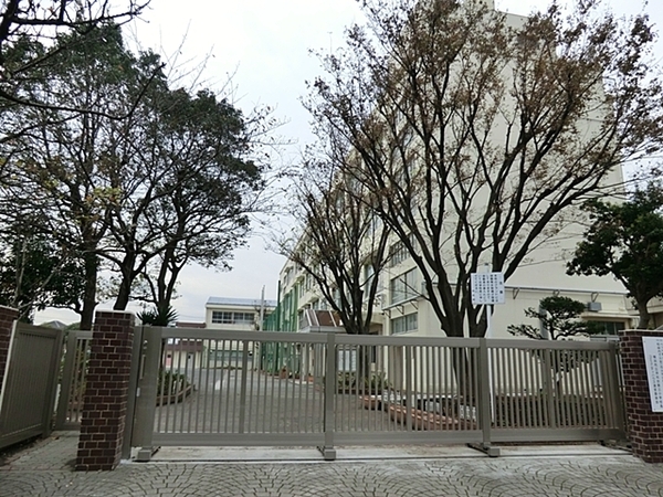 横浜市磯子区洋光台3丁目の新築一戸建(横浜市立洋光台第三小学校)