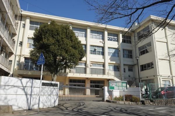 鎌倉市植木の新築一戸建(鎌倉市立玉縄中学校)