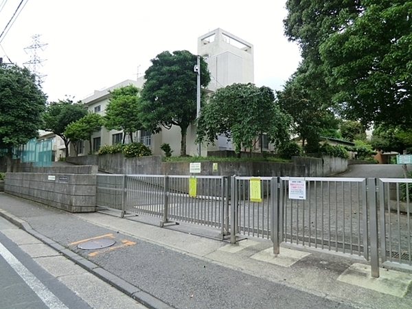 横浜市緑区霧が丘2丁目の新築一戸建(わかばの森保育園)