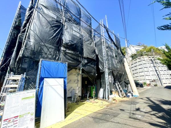 横浜市金沢区六浦東１丁目の新築一戸建