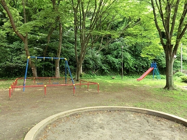 横浜市金沢区東朝比奈2丁目の新築一戸建(六浦西第三公園)