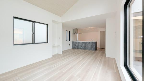 横浜市南区大岡５丁目の新築一戸建