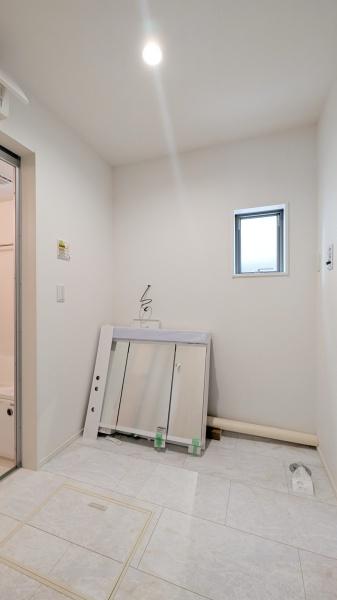 横浜市港南区芹が谷３丁目の新築一戸建