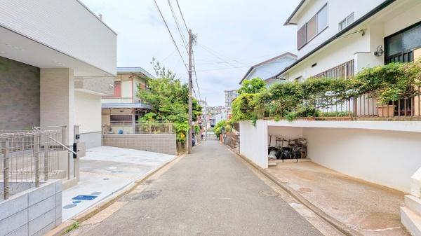 横浜市港南区芹が谷３丁目の新築一戸建