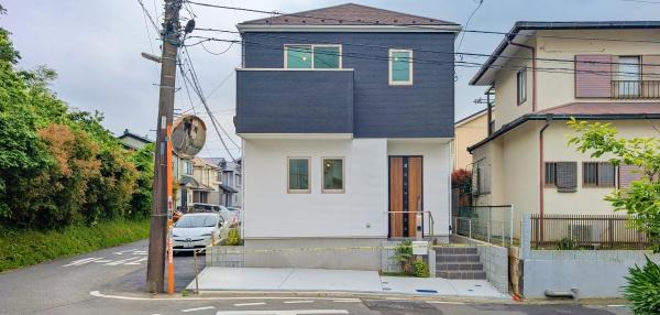 横浜市栄区飯島町の新築一戸建