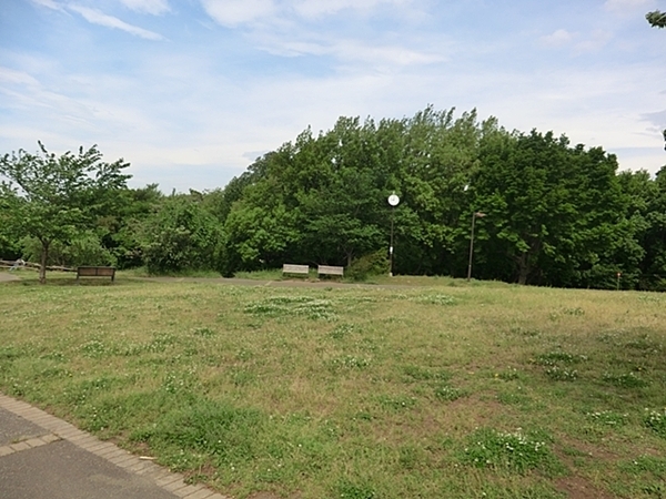 横浜市神奈川区羽沢南3丁目の新築一戸建(上星川あおぞら公園)