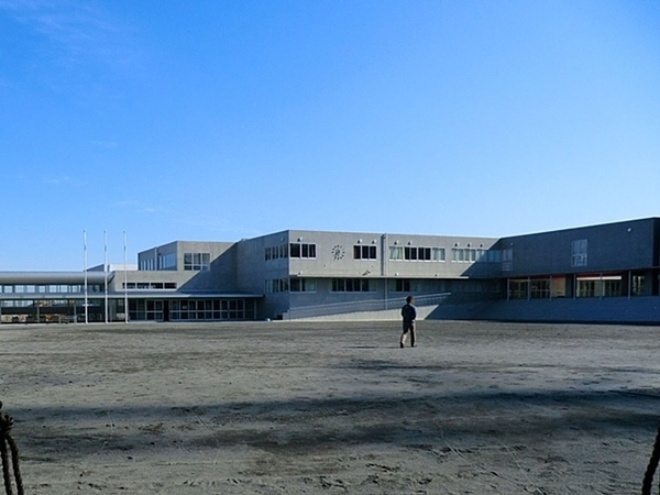 横浜市青葉区奈良2丁目の新築一戸建(横浜市立あかね台中学校)
