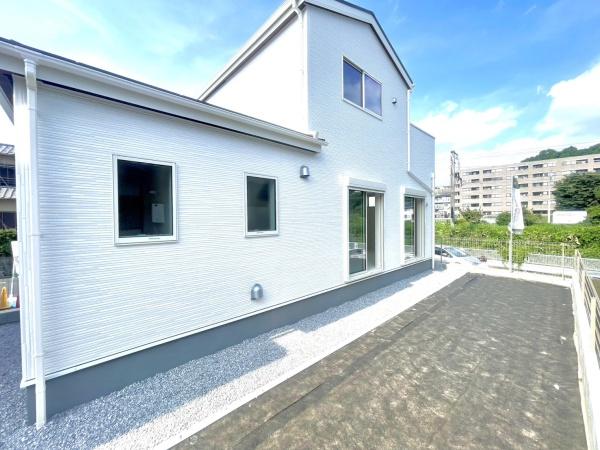 横浜市青葉区奈良２丁目の新築一戸建
