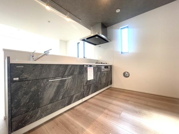 横浜市戸塚区矢部町の新築一戸建