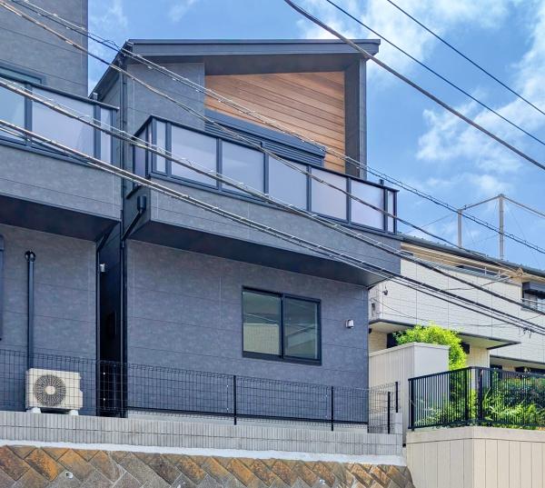 横浜市神奈川区西大口の新築一戸建